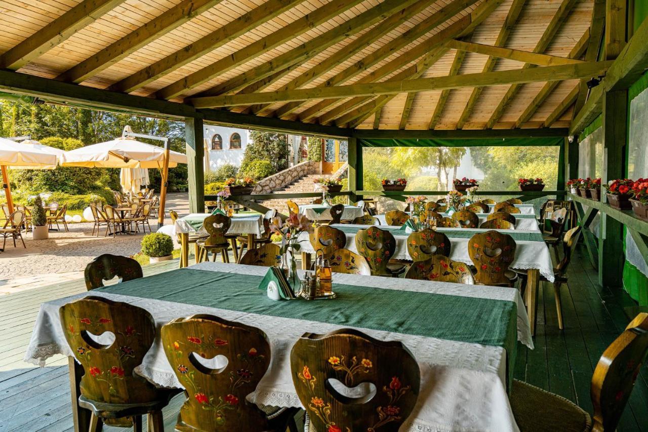 Hotel Conacul Secuiesc-Szekelyko Kuria à Coltesti Extérieur photo
