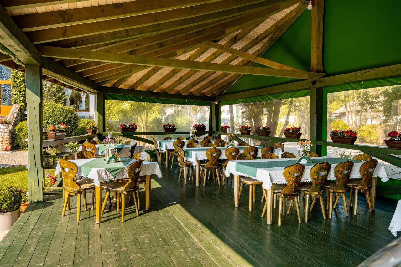 Hotel Conacul Secuiesc-Szekelyko Kuria à Coltesti Extérieur photo